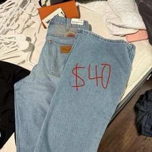 Wrangler Light Blue Straight-Leg High-Rise Jeans